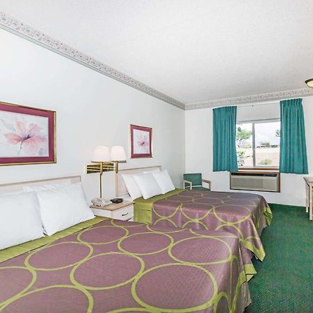 Super 8 By Wyndham Willcox Motel Exterior photo
