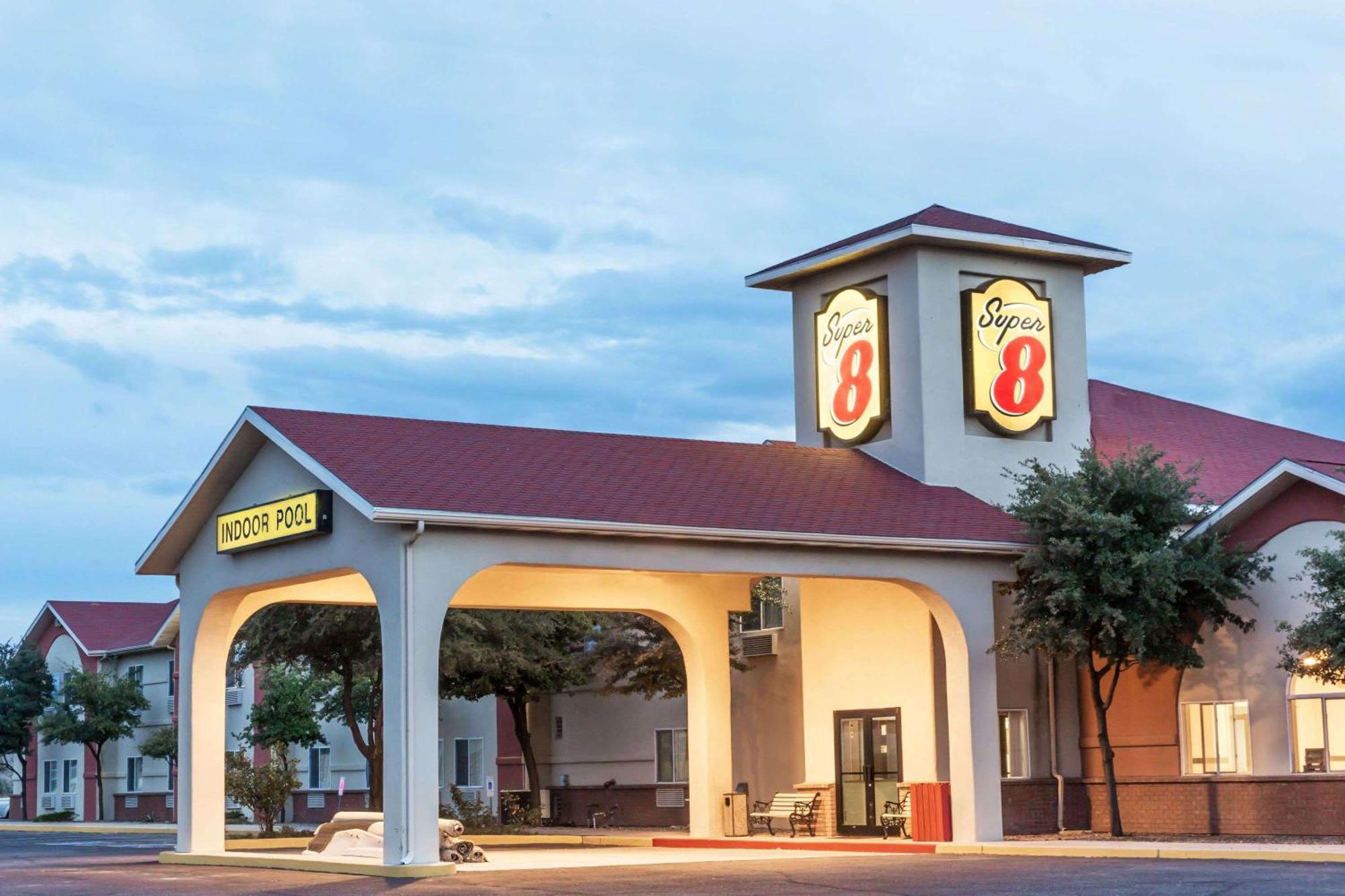 Super 8 By Wyndham Willcox Motel Exterior photo